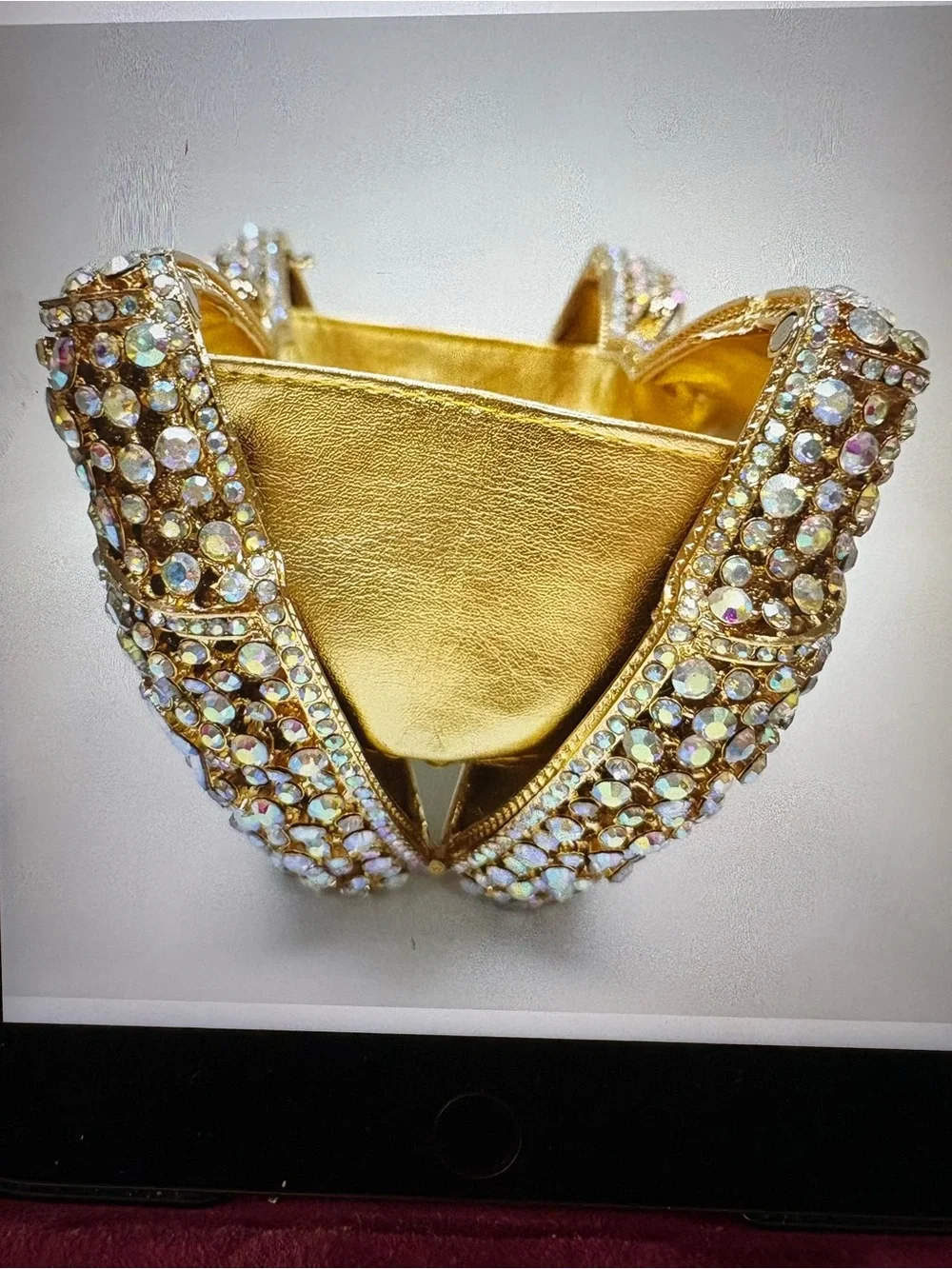 Verano Hill Crystal Bow Phone Case – Iridescent Gold BNNT